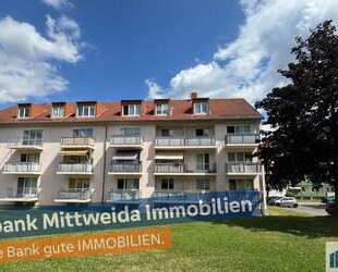 Schöne, helle 3-Raum-Wohnung mit zwei Balkonen und Stellplatz! - Hainichen