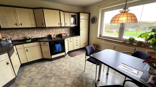 Küche - Wohnung im 1.OG - Zweifamilienhaus mit 254,00 m&sup2; in Mittweida zum Kaufen