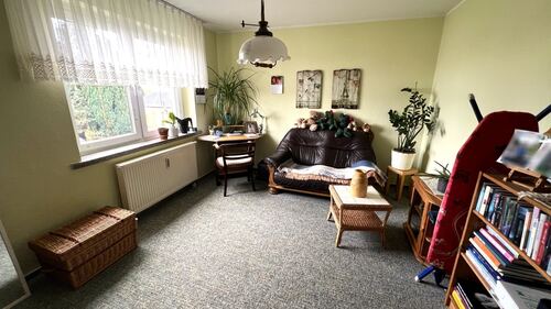 Kinder/Arbeitszimmer Wohnung im 1.OG - 10 Zimmer Zweifamilienhaus in Mittweida