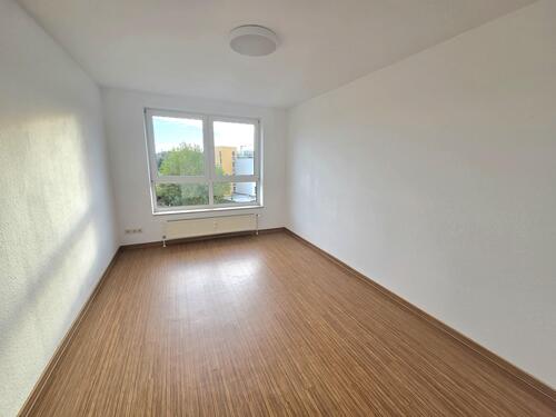 Wohn-/ Schlafbereich - 1 Zimmer Etagenwohnung zur Miete in Mittweida