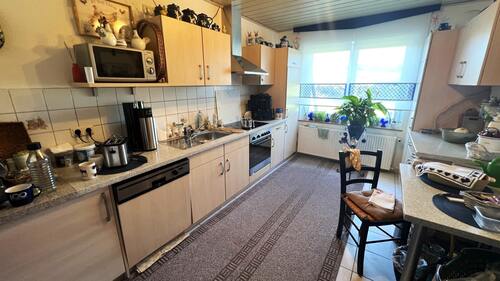 Küche im DG - 10 Zimmer Einfamilienhaus in Königsfeld