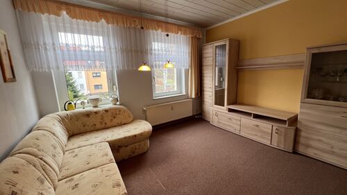 Wohnzimmer im 1.OG - 4 Zimmer Einfamilienhaus zum Kaufen in Lunzenau