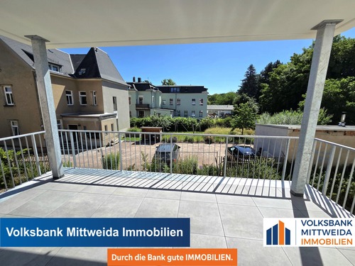 XXL-Balkon - Moderne Eleganz und großzügiger Wohnraum: 3-Zimmer-Wohnung in neuem Wohnhaus im 1. Obergeschoss!