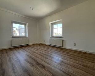 Neu sanierte 2-Raum Dachgeschoss-Wohnung in ruhiger Lage von Markersorf - Claußnitz Markersdorf