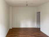 Wohn-/ Schlafzimmer - 
