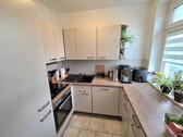 Einbauküche - Erdgeschoßwohnung mit 65,38 m² in Chemnitz zur Miete