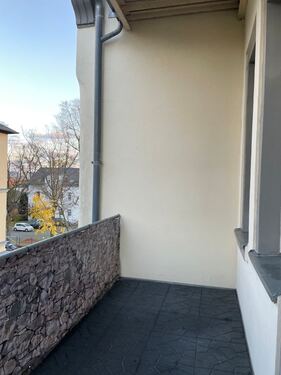 großer Balkon - 