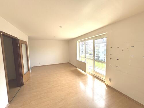 Wohn-Schlafzimmer mit Kochnische - 