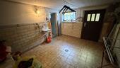 Waschkeller mit Ausgang zum Garten - 