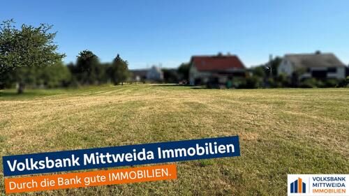 Grundstücksansicht Richtung Süden - Großes Grundstück in ruhiger und sonniger Lage!