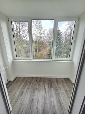 Loggia - Etagenwohnung mit 34,80 m&sup2; in Chemnitz zur Miete