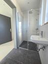 1. Bad mit Dusche - 