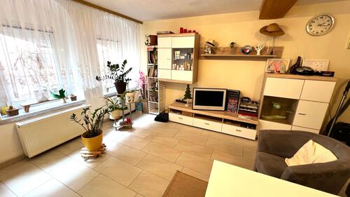 Wohnzimmer EG - 5 Zimmer Reihenmittelhaus zum Kaufen in Rochlitz