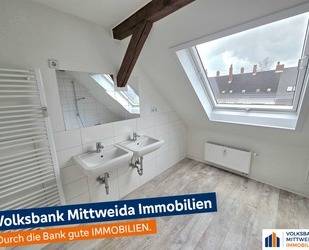 Gemütliche 3-Zimmer-Dachgeschosswohnung mit Sichtbalken in Chemnitz-Hilbersdorf!