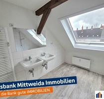 Gemütliche 3-Zimmer-Dachgeschosswohnung mit Sichtbalken in Chemnitz-Hilbersdorf!