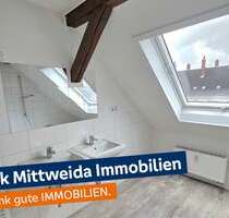 Gemütliche 3-Zimmer-Dachgeschosswohnung mit Sichtbalken in Chemnitz-Hilbersdorf!