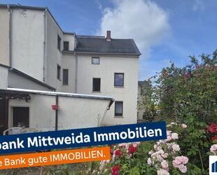 Charmante Doppelhaushälfte mit Potenzial in Limbach-Oberfrohna!