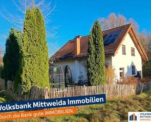 Lebensfreude pur – stilvolles Einfamilienhaus mit Einliegerwohnung und Sonnenterrasse - Penig