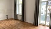 Wohnzimmer mit offener Küche - 2 Zimmer Etagenwohnung in Mittweida