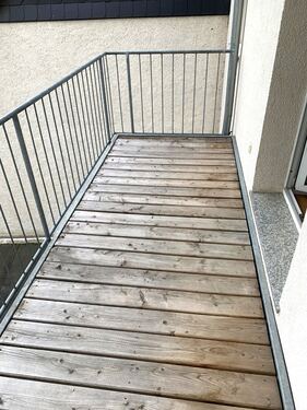 großer Balkon - 