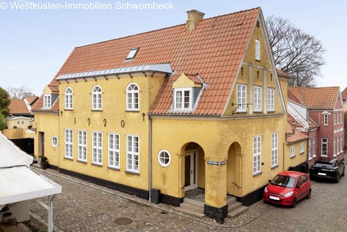 Außenansicht - Exklusive historische Villa im Zentrum von Ærøskøbing!
