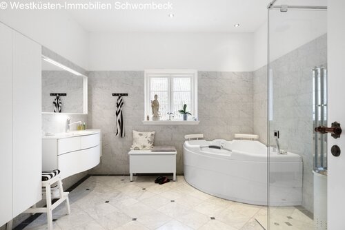 Badezimmer 1. Etage - 