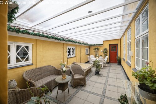 überdachter Innenhof (Arium) - 