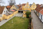 Gartenblick von oben - Villa mit 416,00 m&sup2; in Ærøskøbing zum Kaufen