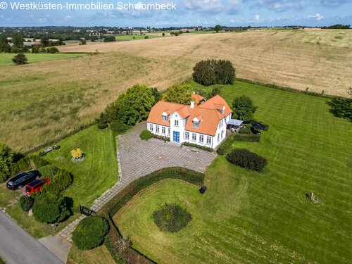 Blick von oben - 7 Zimmer Bauernhaus, Landhaus zum Kaufen in Ærøskøbing