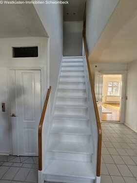 Treppe izum DG - 