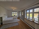 Schlafzimmer EG Hauptwohnung - 