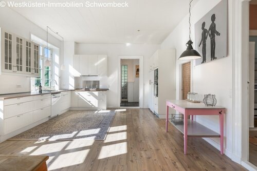 Zimmer mit off. Küche - 