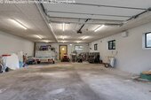 Garage - 