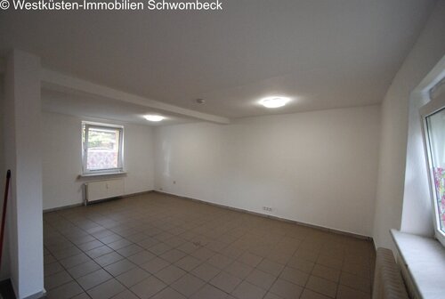 Wohnzimmer - 2 Zimmer Erdgeschoßwohnung in Brunsbüttel