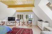 Dachgeschoss-Wohnbereich mit flexibler Raumnutzung - 