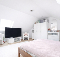 helle 1,5 Zimmer Dachgeschosswohnung für Kapitalanleger - Ulm / Gögglingen