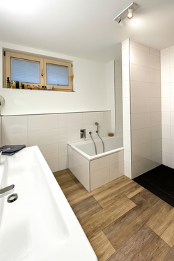 Badezimmer Bild 2 - 