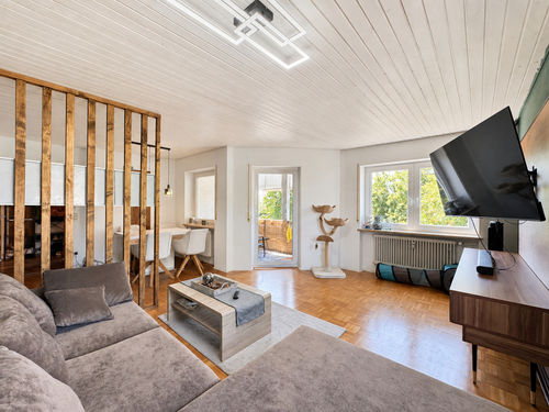 Wohnen Blick Balkon - Attraktive 3,5-Zimmer-Wohnung mit moderner Heiztechnik und optionalem Tiefgaragenstellplatz
