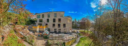 Blick Gebäude Bild 2 - 4.5 Zimmer Etagenwohnung zum Kaufen in Ulm