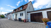 Außenansicht Bild 3 - 8 Zimmer Zweifamilienhaus in Neu-Ulm / Pfuhl