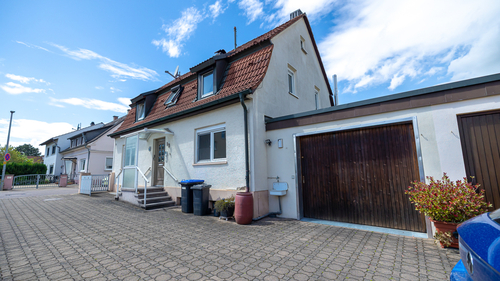 Außenansicht Bild 3 - 8 Zimmer Zweifamilienhaus in Neu-Ulm / Pfuhl