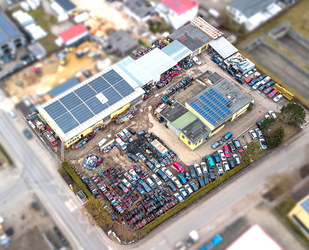 Gewerbegrundstück mit Bestandshallen und Freifläche - Neu-Ulm