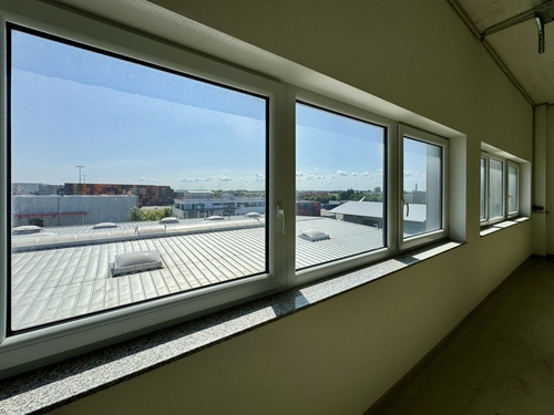 Blick Container-Bahnhof - 
