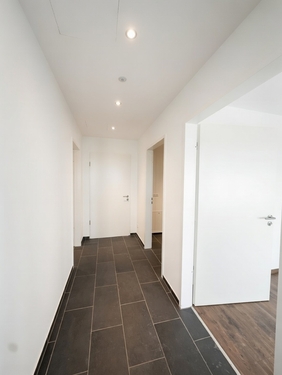 Flur - Büro in Dornstadt zur Miete