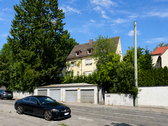 ab sofort verfügbar - Sanierungsbedürftige 3,5-Zimmer-Wohnung mit Ausbaupotenzial im Dachgeschoss - Ulm