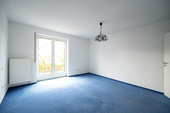 Schlafen 1 Bild 2 mit Balkon 1. Zugang - Obergeschoss - 