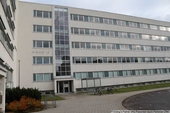 Hauseingang - 23 Zimmer Büro in Gera