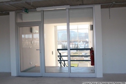 Eingangstür - Büro in Gera zur Miete