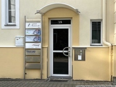 Hauseingang - 12 Zimmer Büro in Gera