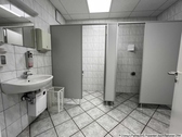 WC - 